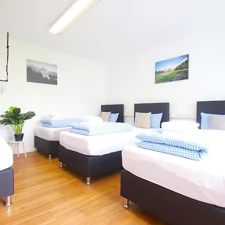 Casa Barvaria East *